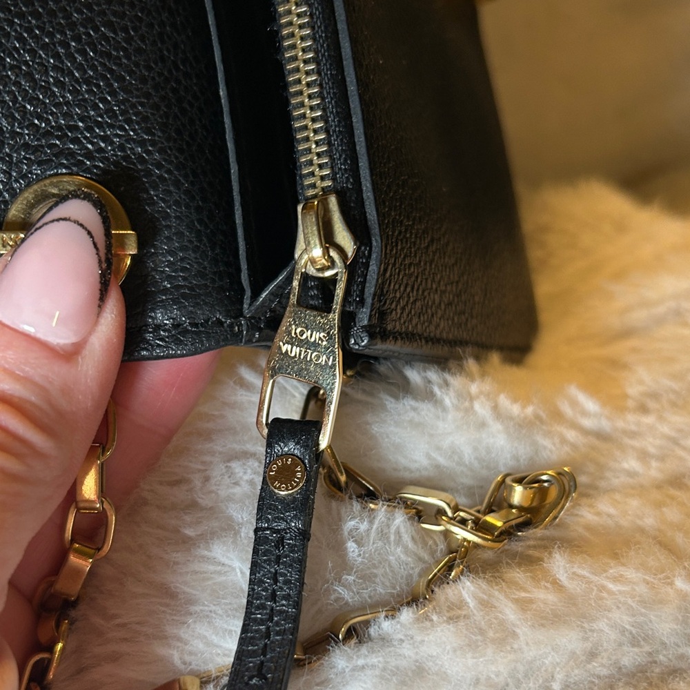 337. Louis Vuitton Saint Germain Pochette in Black Monogram Empreinte leather - Picture 11 of 14